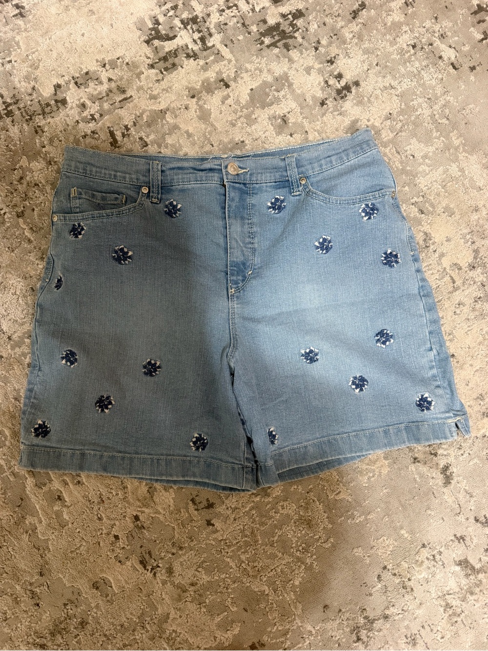 Gloria Vanderbilt Amanda Denim Jean Shorts